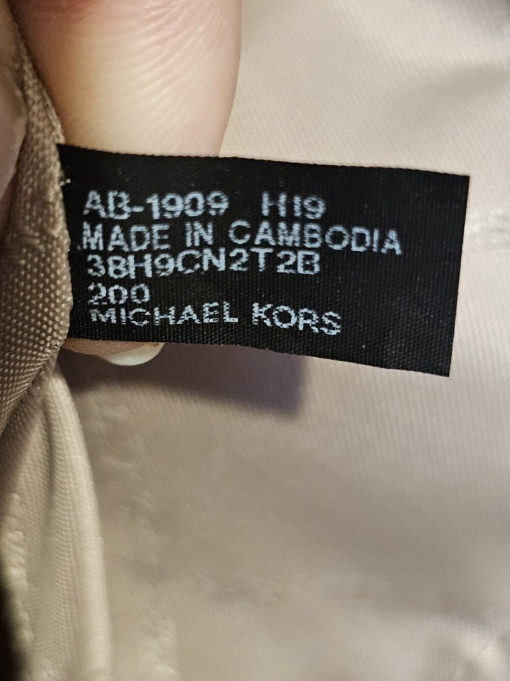 Michael Kors Sinclair Large Logo Tote Bag Brown Canvas Leather 38H9CN2T2B Flaw - Picture 12 of 13